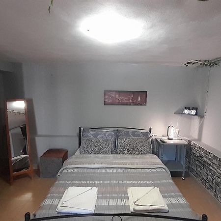 Appartamento George House Leonídion Esterno foto