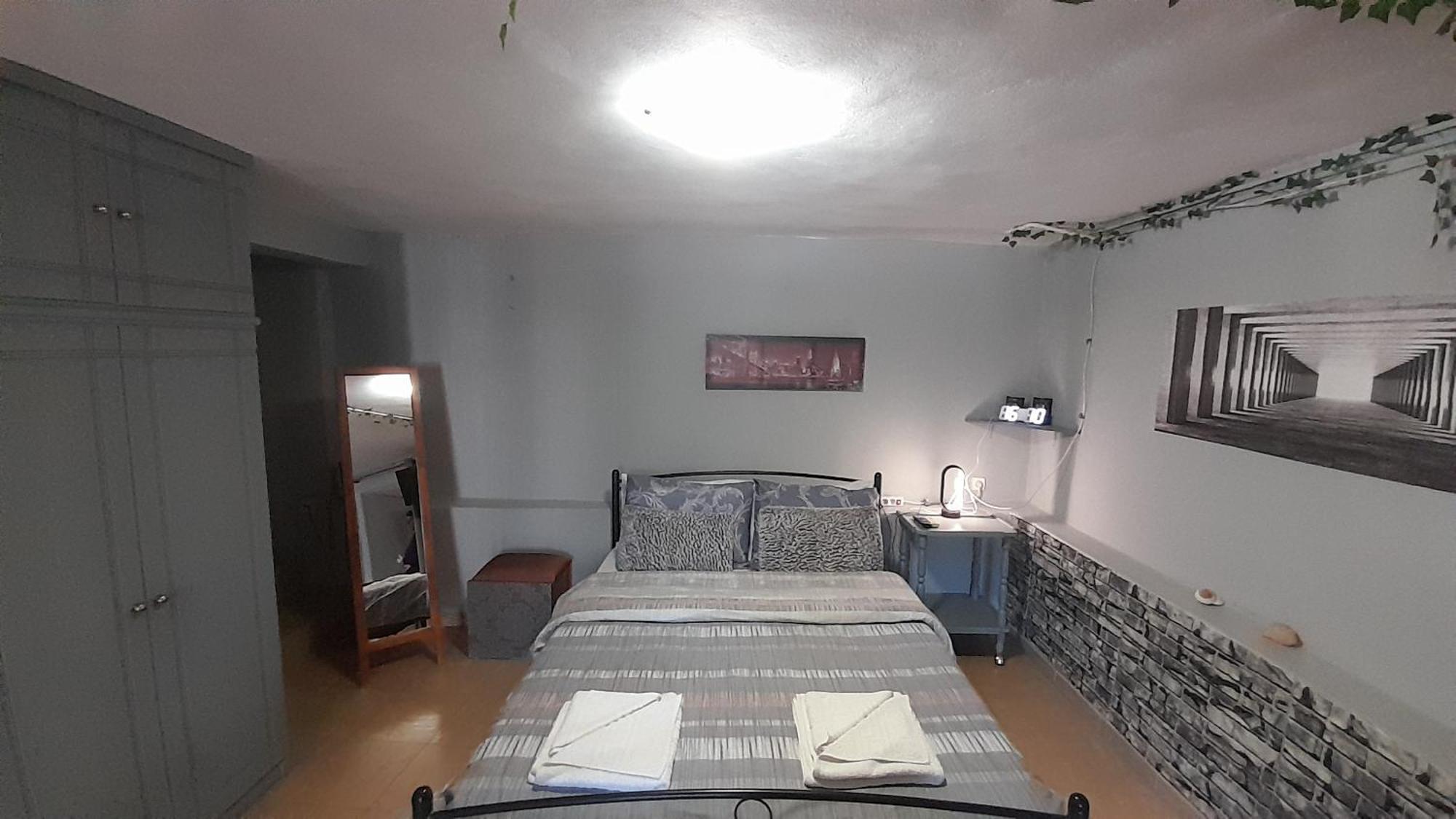 Appartamento George House Leonídion Esterno foto