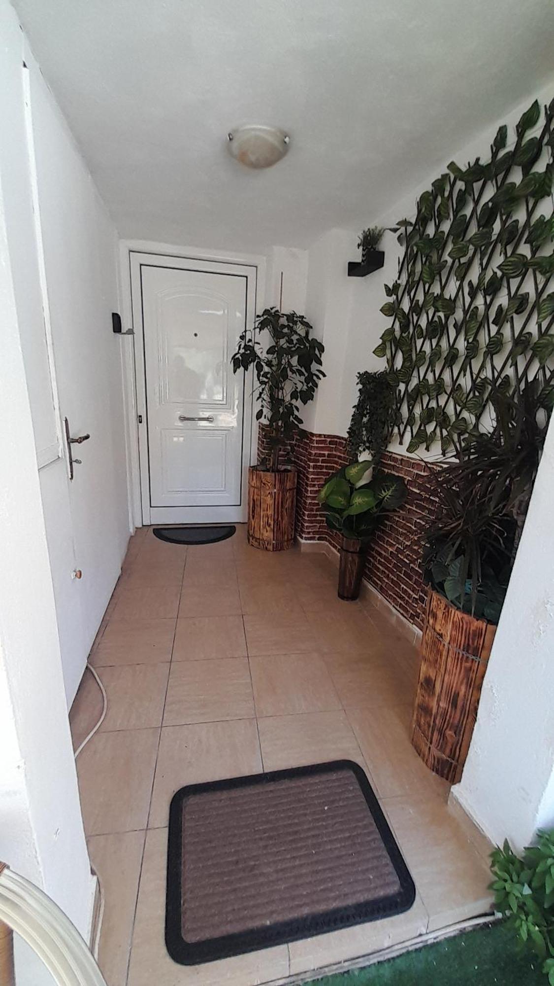 Appartamento George House Leonídion Esterno foto