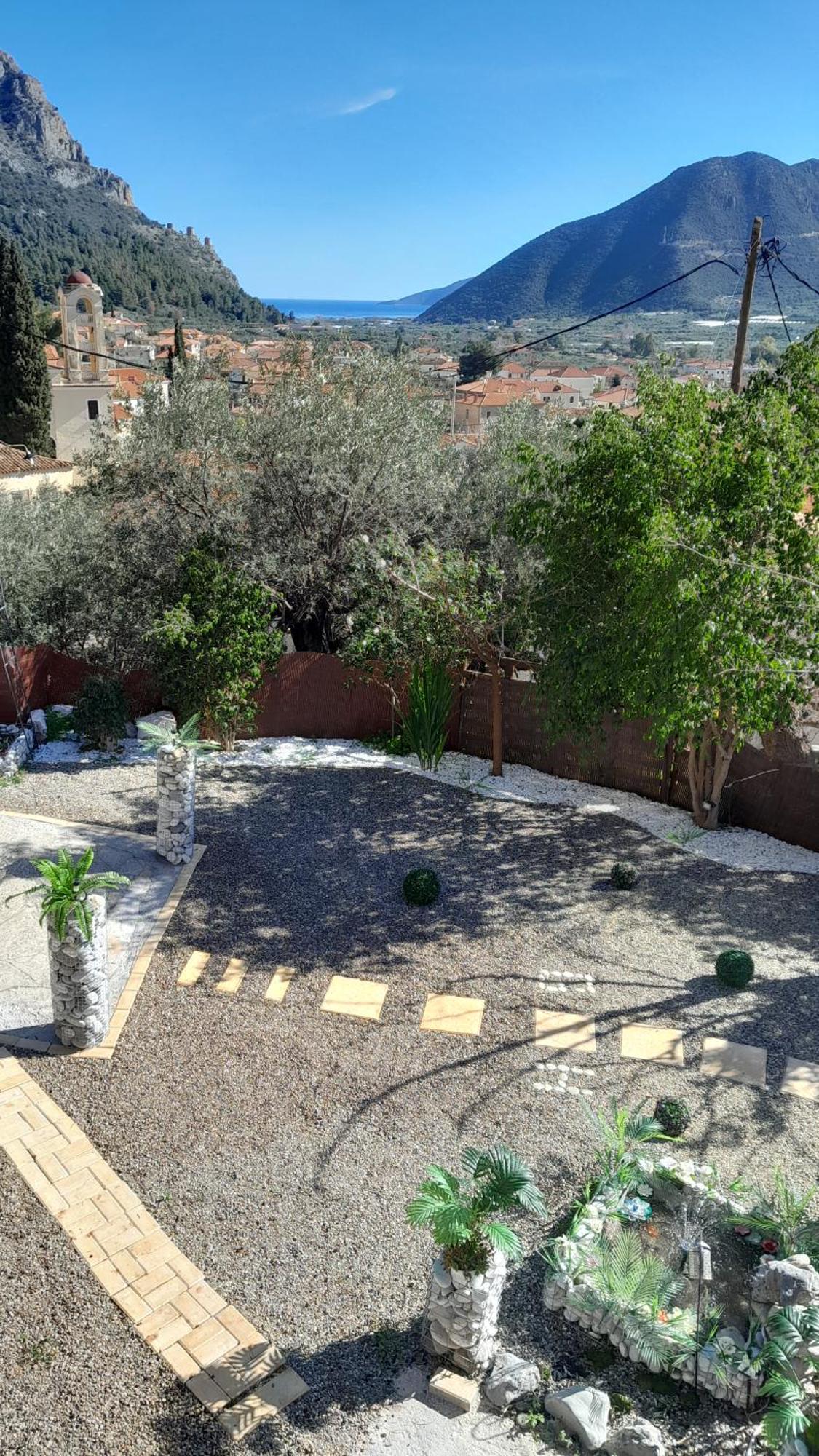 Appartamento George House Leonídion Esterno foto